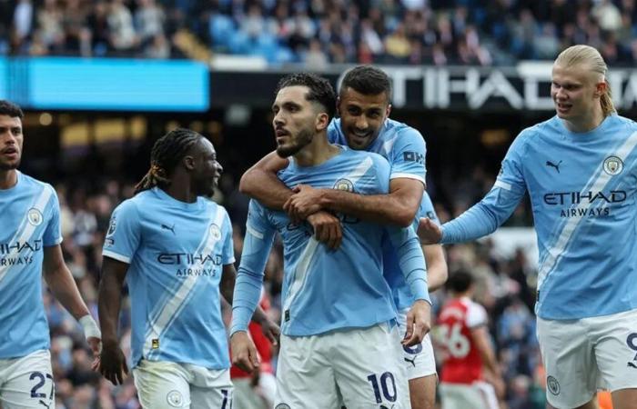 مانشستر سيتي يفوز ويضيق الخناق على أرسنال