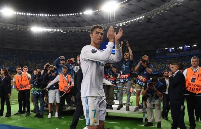 ماهي أنجح 10 صفقات بتاريخ كرة القدم؟