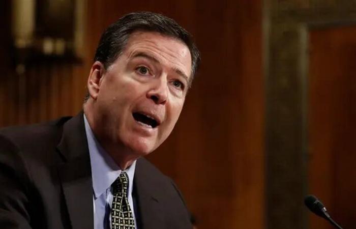 القضاء الأميركي يتهم مدير مكتب التحقيقات الفدرالي السابق بتهديد حياة ترامب.. صورة ورطته