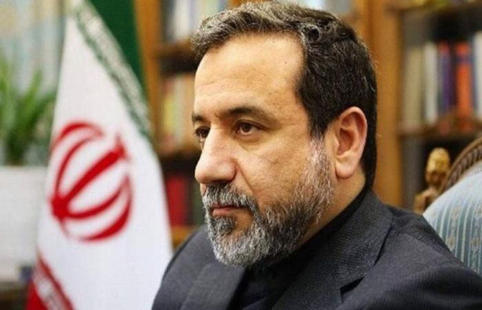 عراقجي يطلع فرنسا على مبادرات إنهاء الحرب