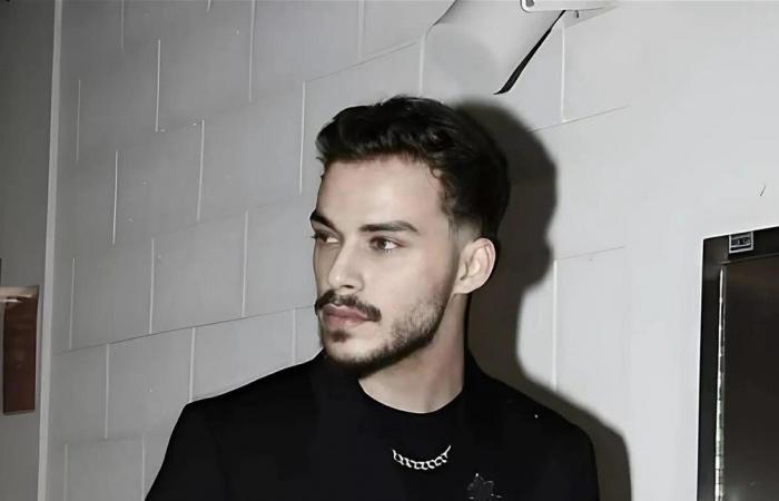 "يا رب ساعدني".. حسام السيلاوي يُطلق نداء استغاثة من المستشفى وينشر موقعه الجغرافي (صورة)