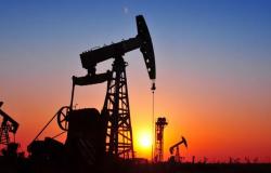 أسعار النفط تقفز 7% مع إغلاق مضيق هرمز مجددًا