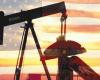 تراجع حاد لمخزونات النفط الخام الامريكي