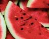 كيف يؤثر تناول البطيخ على عملية فقدان الوزن؟