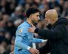 عد فوز مانشستر سيتي القاتل على أستون فيلا.. غوارديولا يحتفل مع مرموش