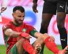 الركراكي قلق.. الإصابات تضرب دفاع المغرب