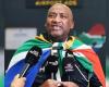 وزير الرياضة الجنوب أفريقي يوبّخ مدربه بسبب انتقاد "كان المغرب"