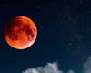 حدث كوني نادر.. العالم على موعد مع "القمر الدموي" في هذا التاريخ